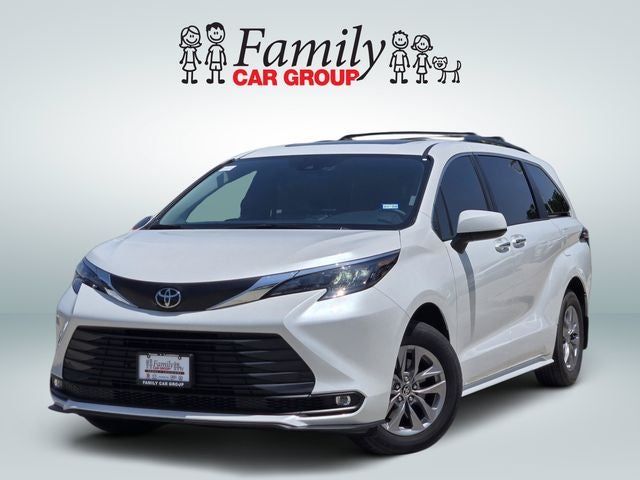 2026 Toyota Sienna XLE