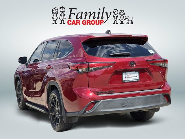 2022 Toyota Highlander LE
