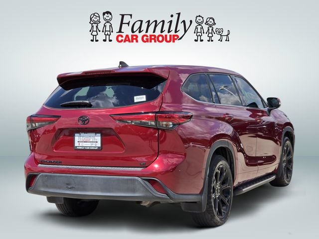 2022 Toyota Highlander LE
