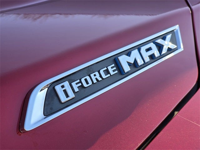 2025 Toyota Tundra Hybrid Platinum