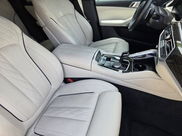 2023 BMW X6 xDrive40i