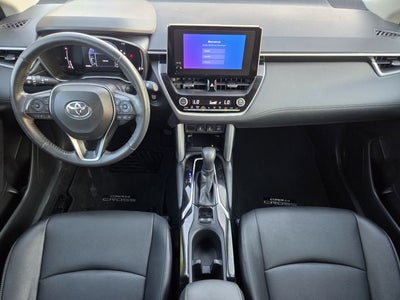 2024 Toyota Corolla Cross XLE