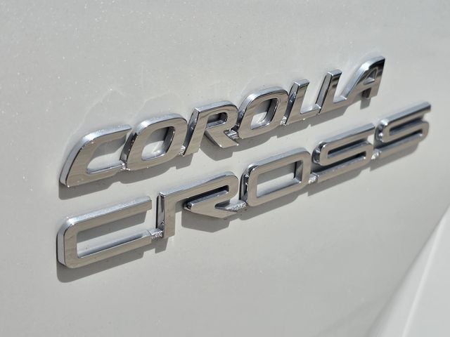 2023 Toyota Corolla Cross XLE