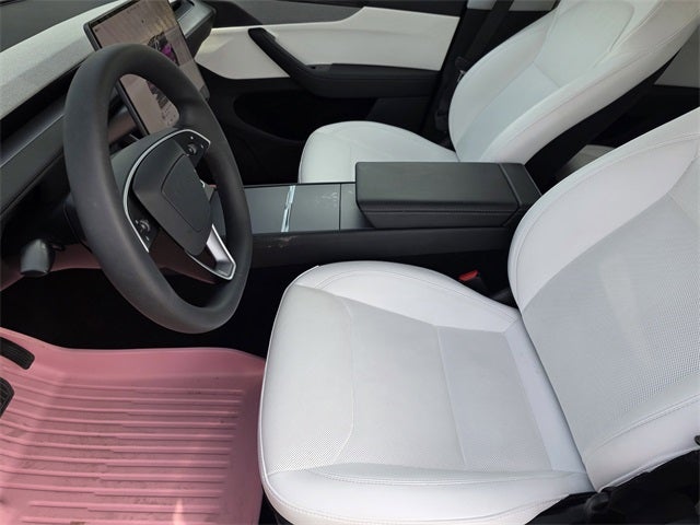 2026 Tesla Model Y Premium