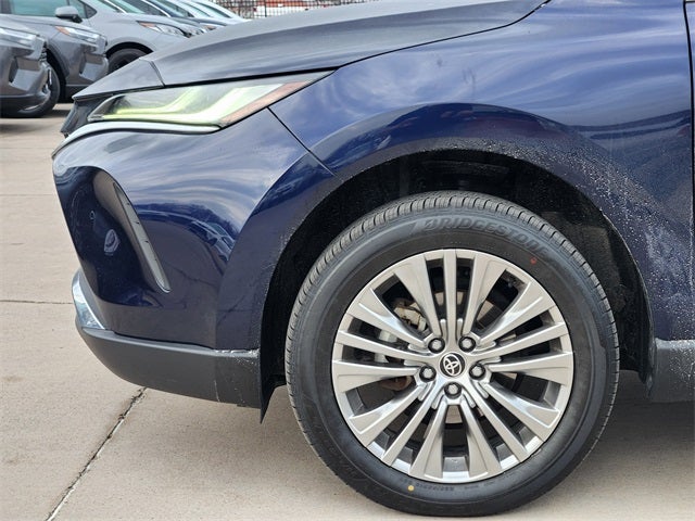 2022 Toyota Venza Limited