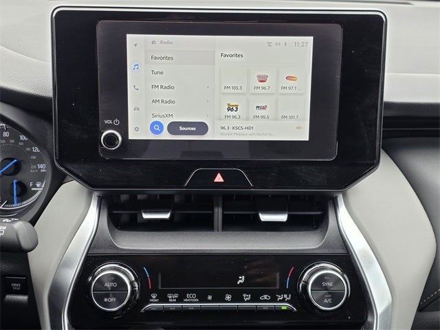 2023 Toyota Venza LE