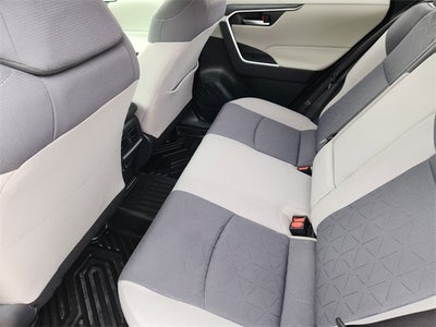 2020 Toyota RAV4 Hybrid XLE