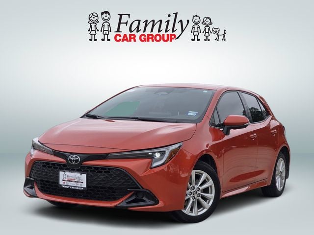 2025 Toyota Corolla Hatchback SE