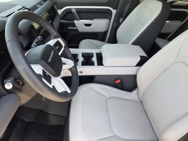 2026 Land Rover Defender 110 S