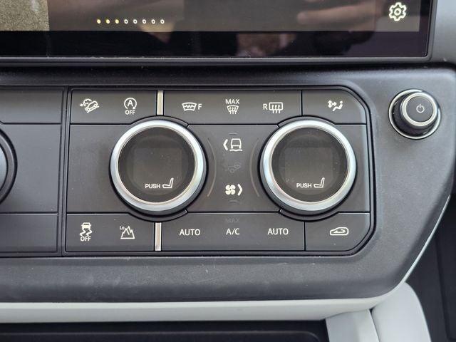 2026 Land Rover Defender 110 S