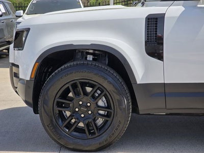 2026 Land Rover Defender 110 S