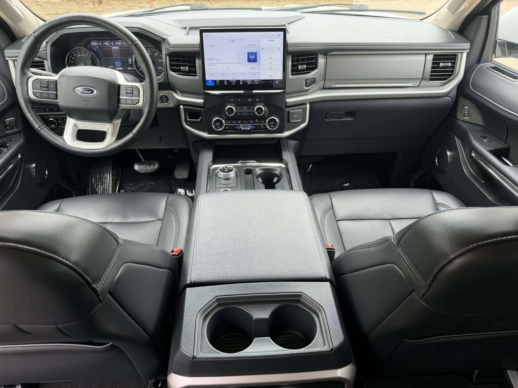 2024 Ford Expedition Max XLT