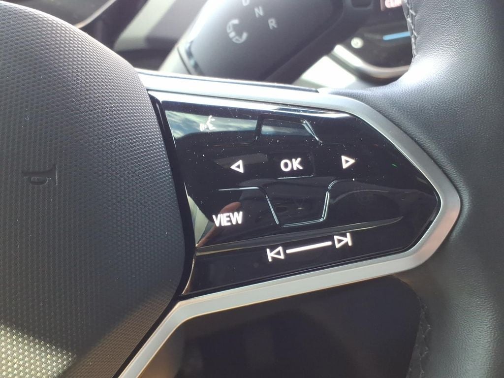 2025 Volkswagen ID.4 Pro