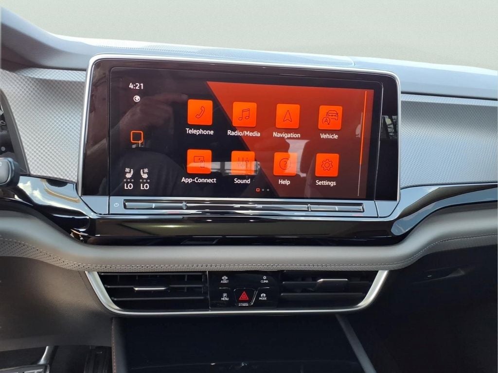 2024 Volkswagen Atlas 2.0T Peak Edition SEL