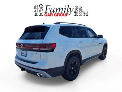 2024 Volkswagen Atlas 2.0T Peak Edition SEL