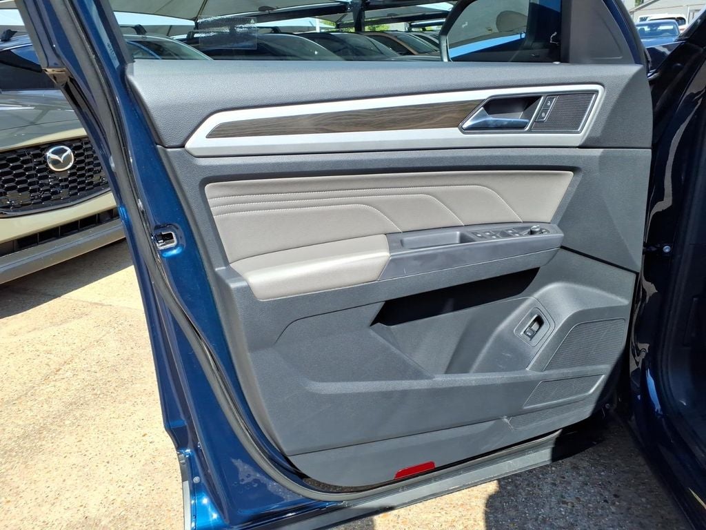 2021 Volkswagen Atlas 3.6L V6 SE w/Technology