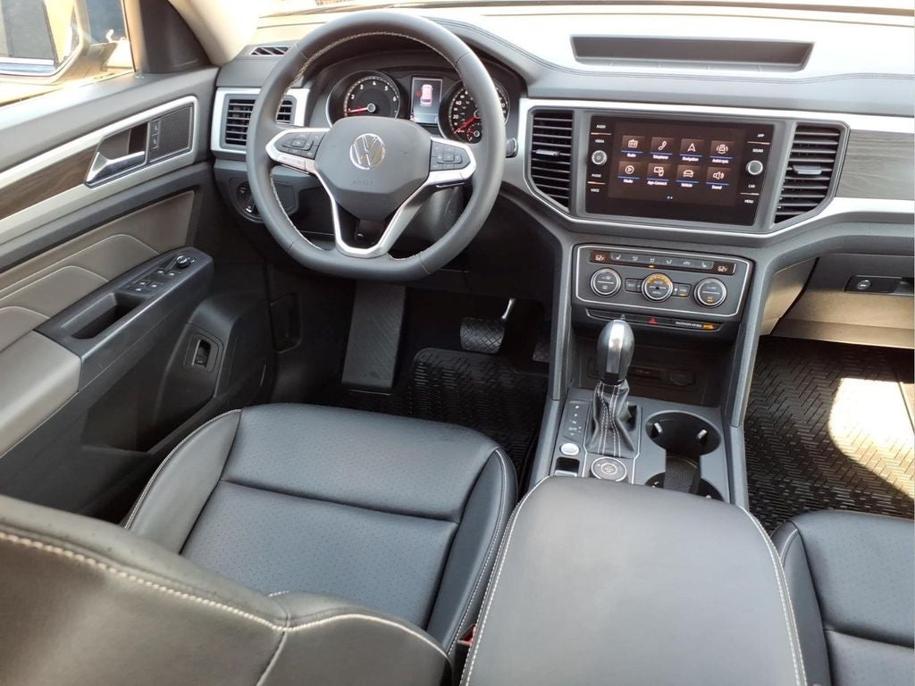 2021 Volkswagen Atlas 3.6L V6 SE w/Technology