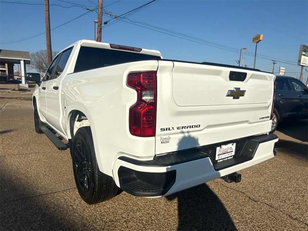 2022 Chevrolet Silverado 1500 Custom