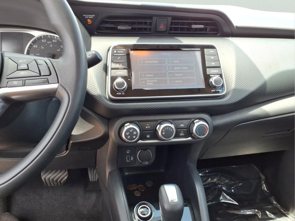 2021 Nissan Kicks S