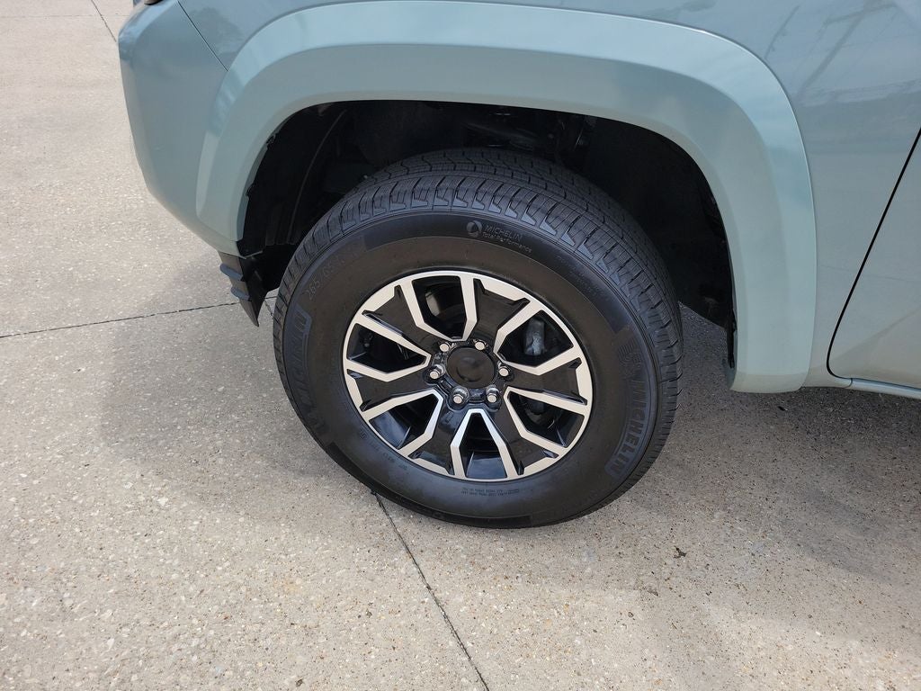 2022 Toyota Tacoma TRD Sport V6
