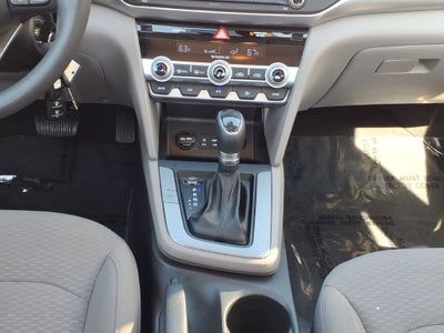2020 Hyundai Elantra SE