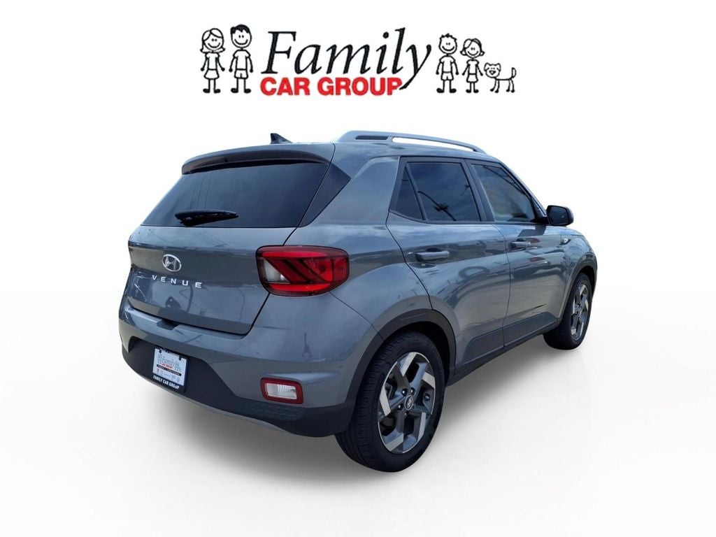 2022 Hyundai Venue SEL