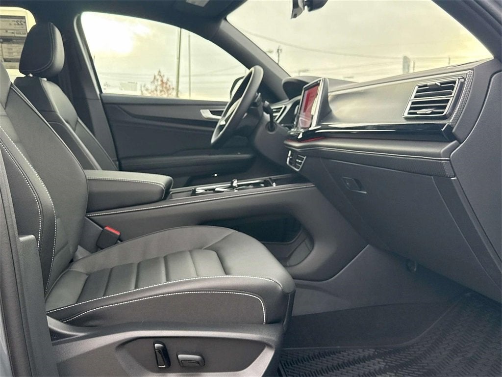 2026 Volkswagen Atlas Cross Sport 2.0T SEL R-Line Black