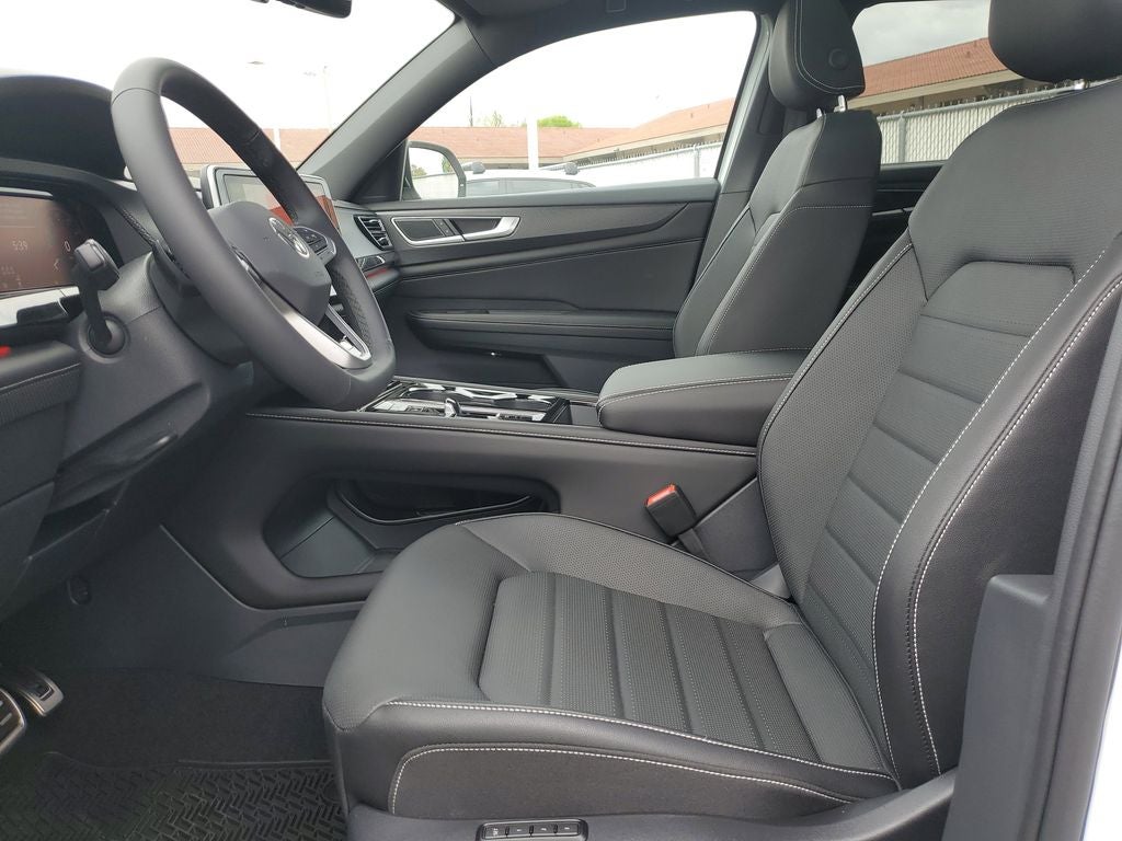 2026 Volkswagen Atlas Cross Sport 2.0T SEL R-Line Black