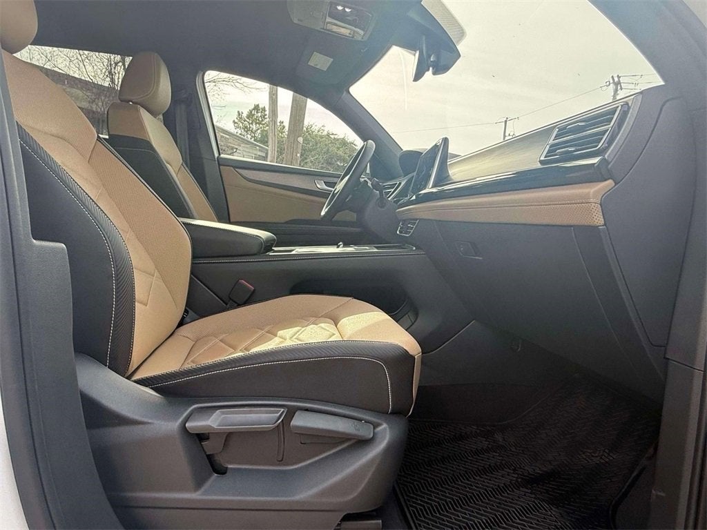 2026 Volkswagen Atlas Cross Sport 2.0T SE