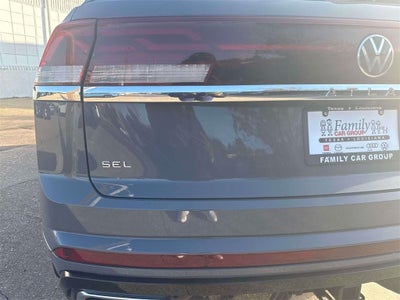 2026 Volkswagen Atlas Cross Sport 2.0T SEL Premium R-Line