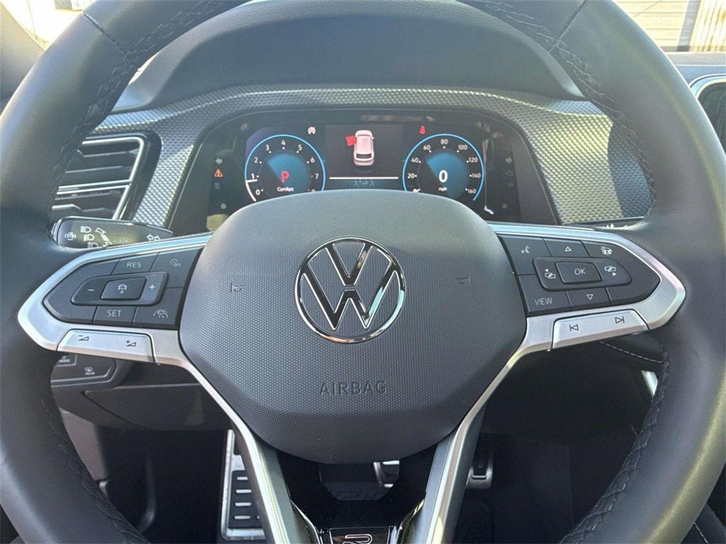 2026 Volkswagen Atlas Cross Sport 2.0T SEL Premium R-Line