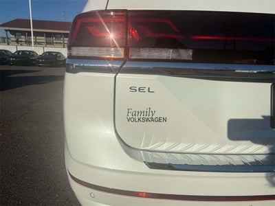 2026 Volkswagen Atlas 2.0T SEL Premium R-Line