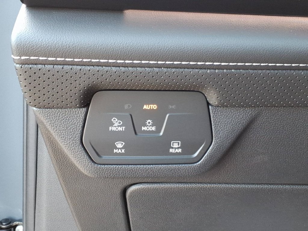 2026 Volkswagen Atlas SEL Premium R-Line