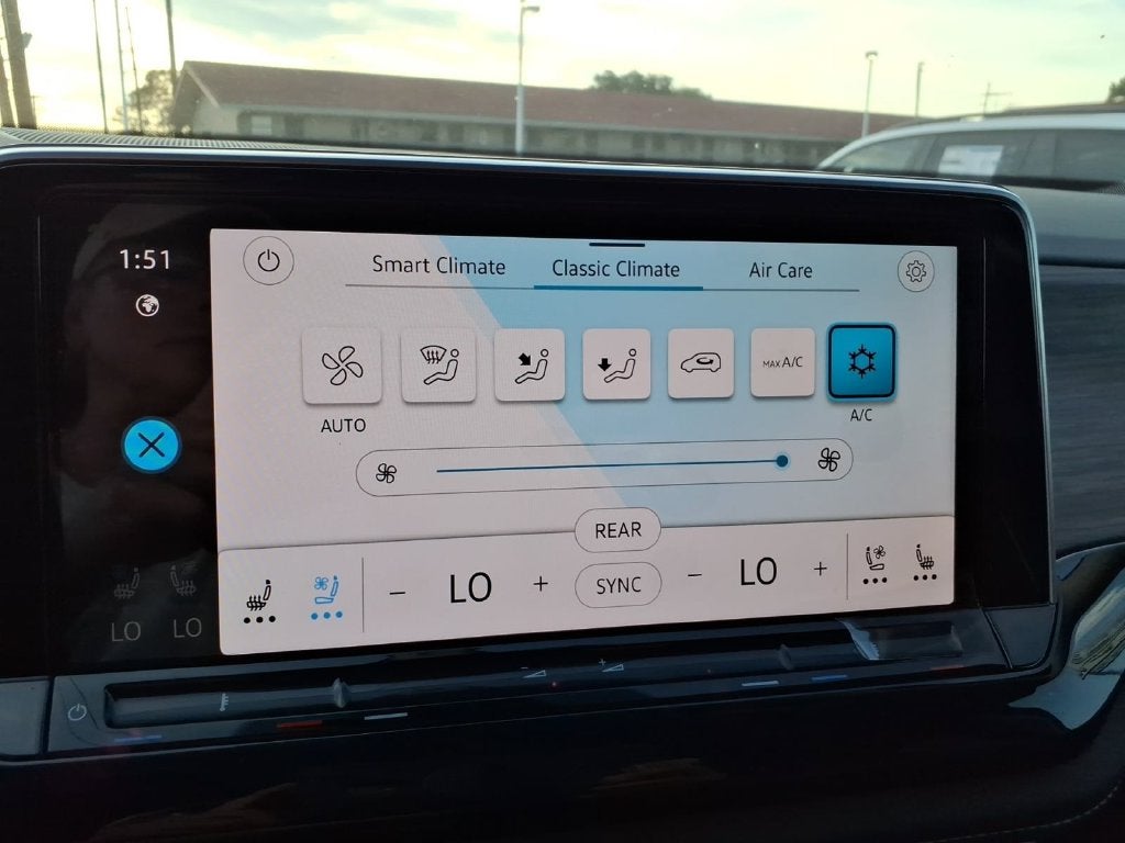 2026 Volkswagen Atlas SEL Premium R-Line