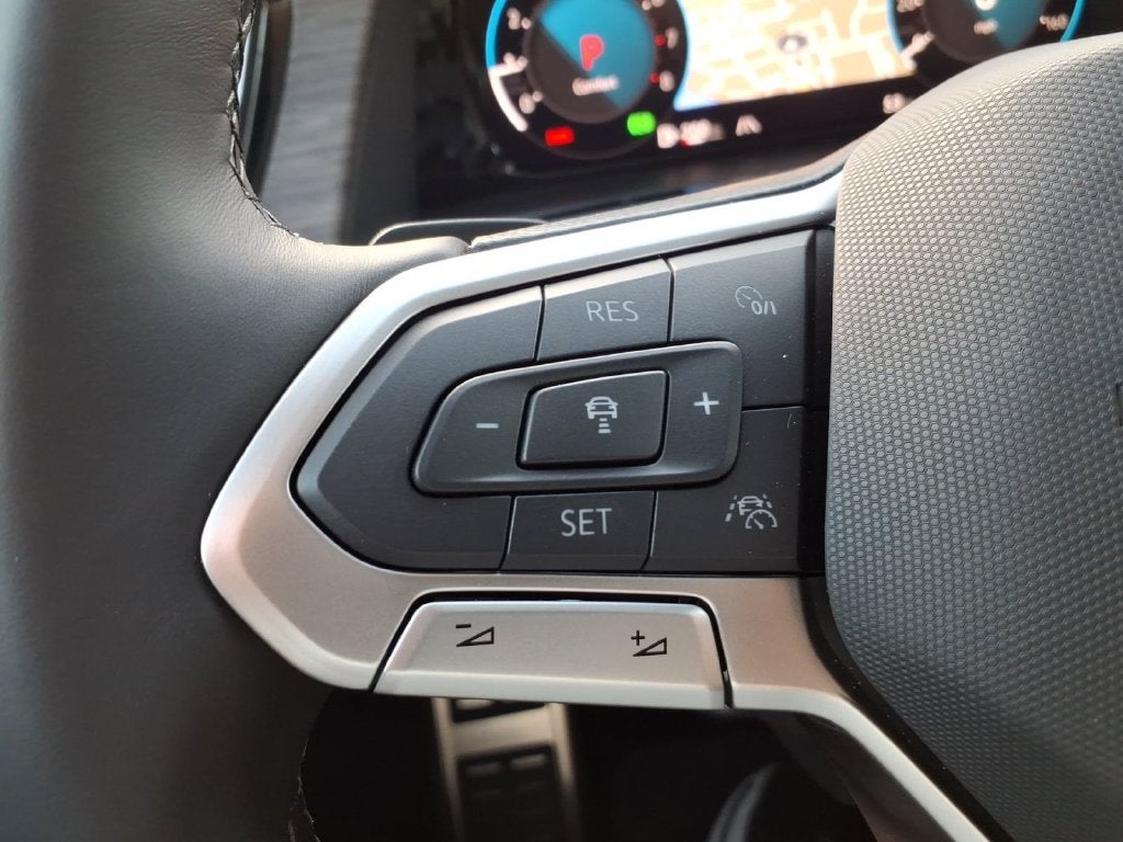 2026 Volkswagen Atlas SEL Premium R-Line