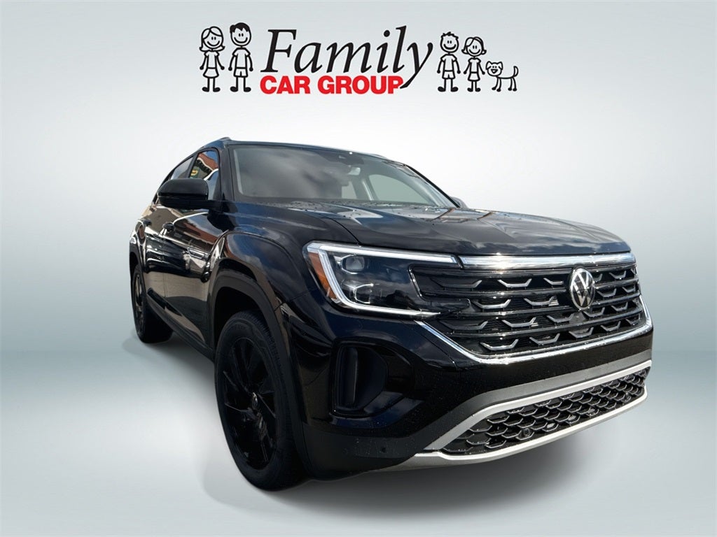 2026 Volkswagen Atlas Cross Sport 2.0T SE w/Technology