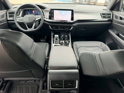 2026 Volkswagen Atlas Cross Sport 2.0T SE w/Technology