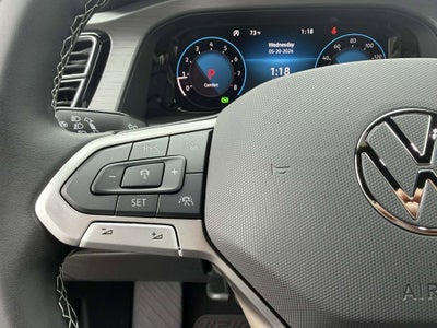 2026 Volkswagen Atlas Cross Sport 2.0T SE w/Technology