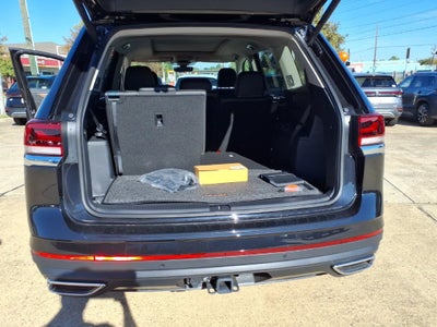 2026 Volkswagen Atlas SE w/Technology