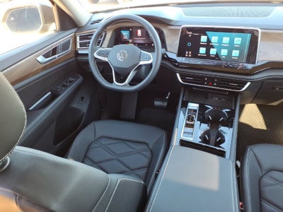 2026 Volkswagen Atlas SE w/Technology