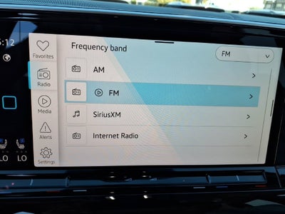 2026 Volkswagen Atlas SE w/Technology