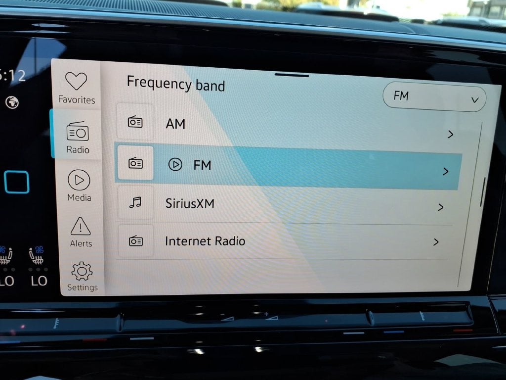 2026 Volkswagen Atlas SE w/Technology