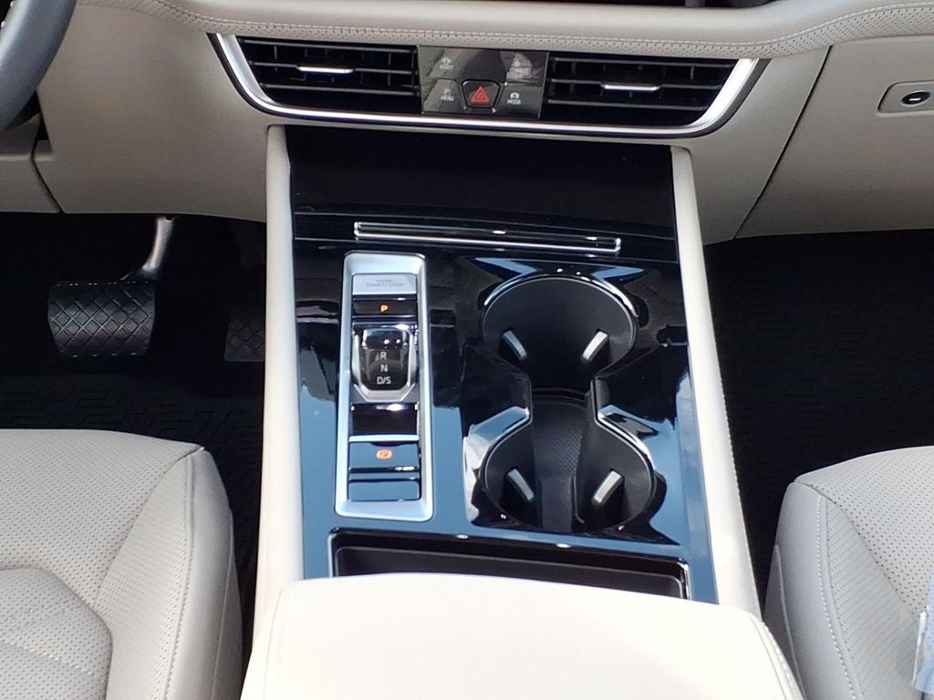 2026 Volkswagen Atlas SE w/Technology