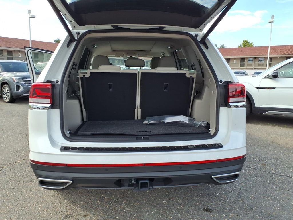 2026 Volkswagen Atlas SE w/Technology