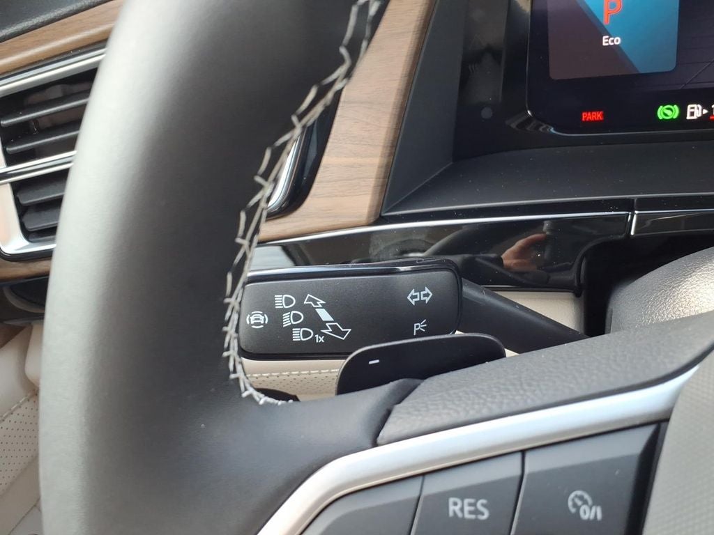 2026 Volkswagen Atlas SE w/Technology