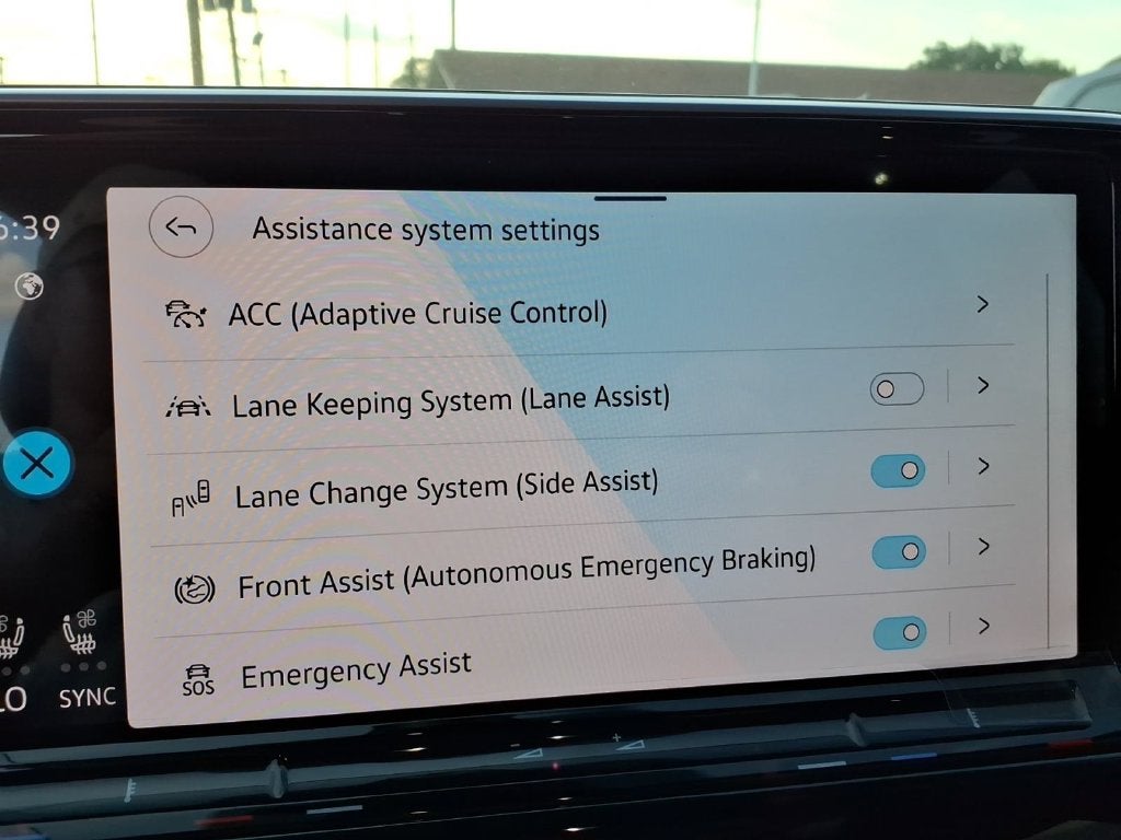2026 Volkswagen Atlas SE w/Technology
