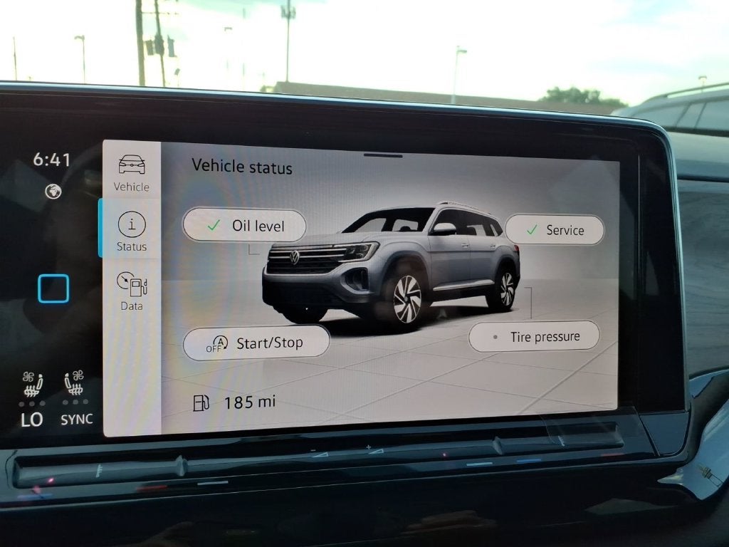 2026 Volkswagen Atlas SE w/Technology