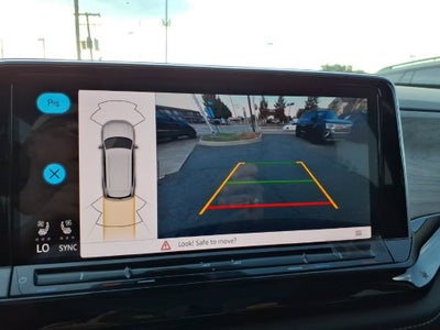 2026 Volkswagen Atlas SE w/Technology