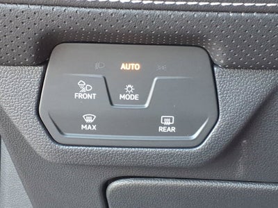 2026 Volkswagen Atlas SE w/Technology
