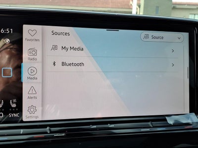2026 Volkswagen Atlas SE w/Technology